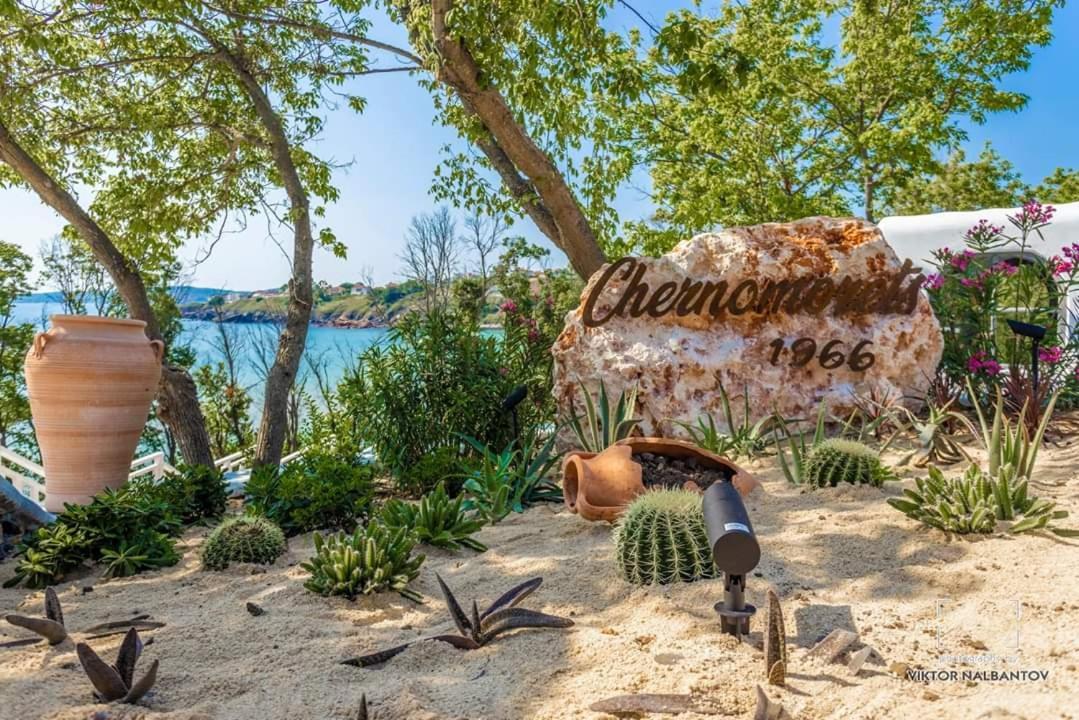 Апартаменти July'S Island Deluxe Черноморець Екстер'єр фото
